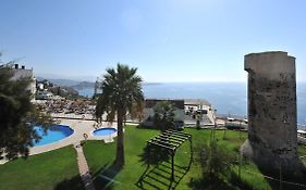 Hotel Salobreña Suites